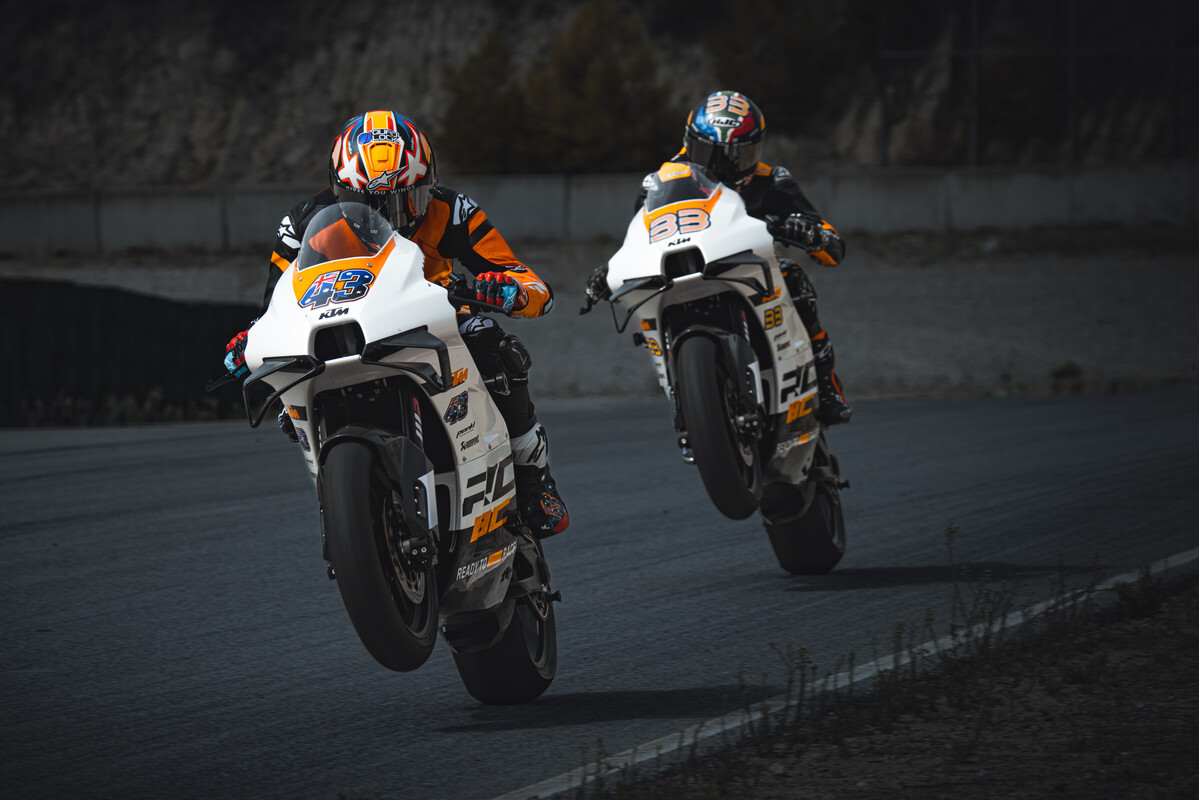 MY24 KTM RC8C Action Brad Jack 1