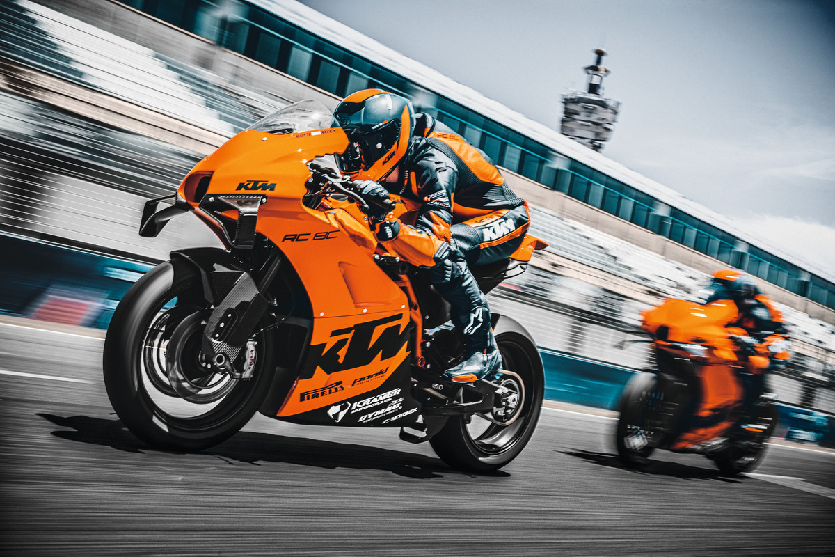 KTM RC 8C   Bild 1 6