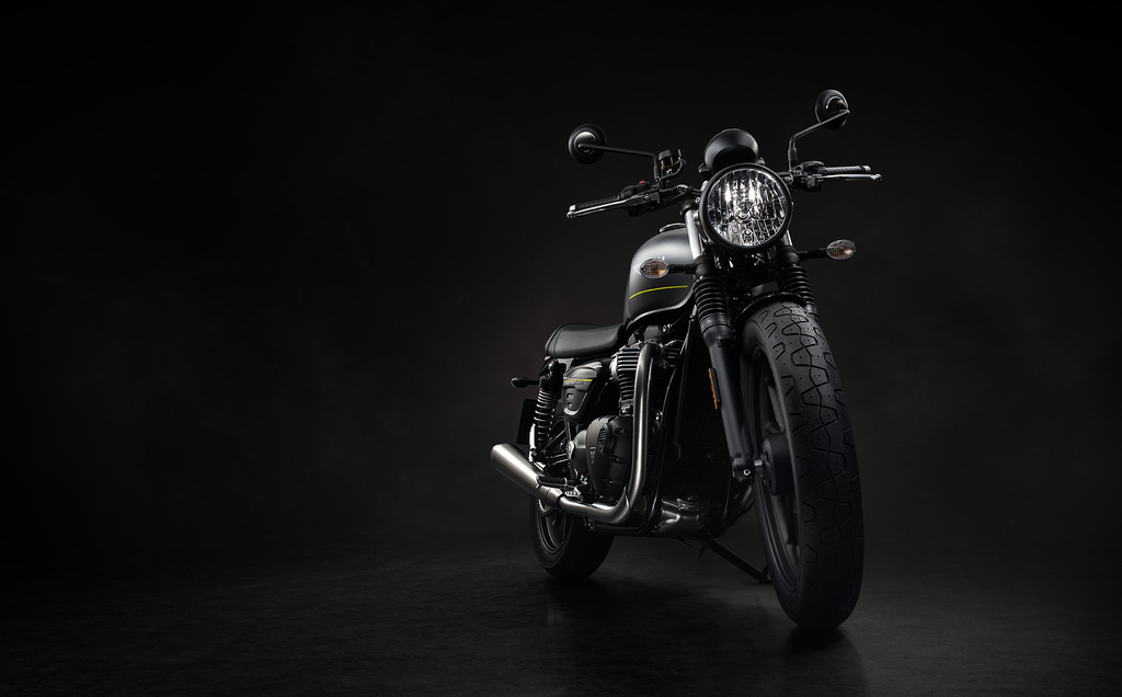 Triumph Speed Twin 900   Matt Silver Eis   Bild 2