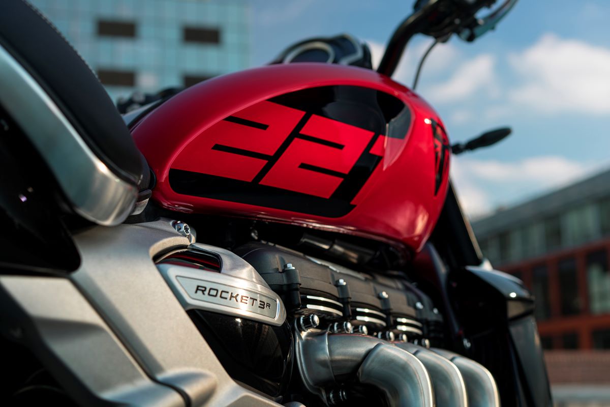 Rocket 3 R 221 Details 1