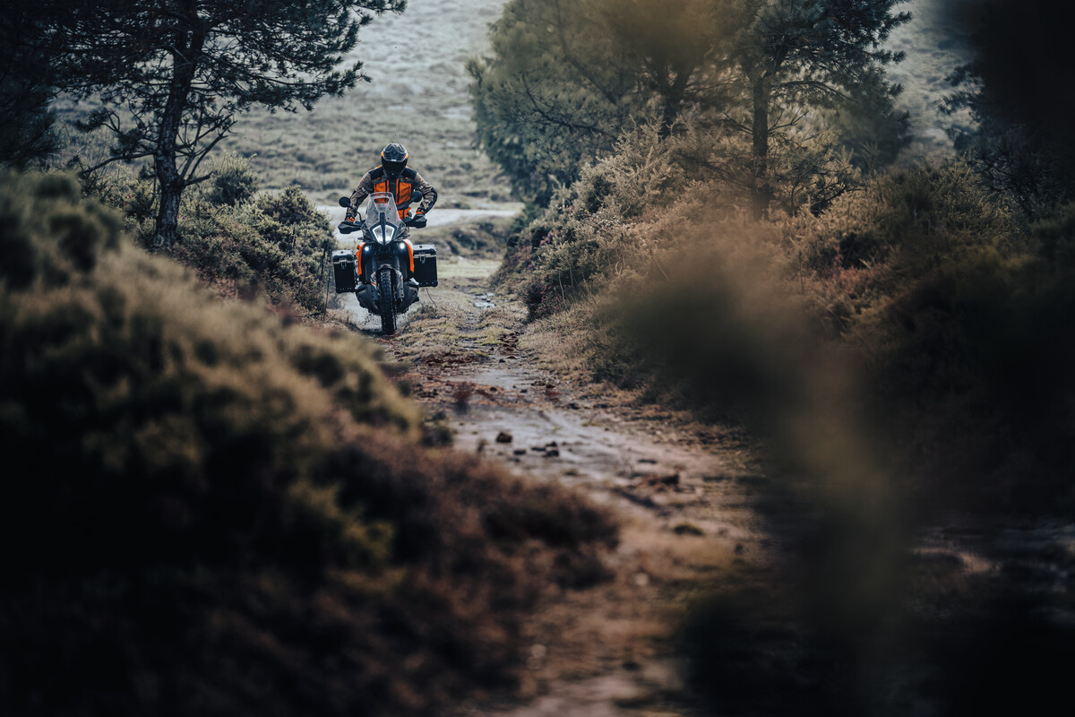 2023 KTM 890 ADVENTURE 2
