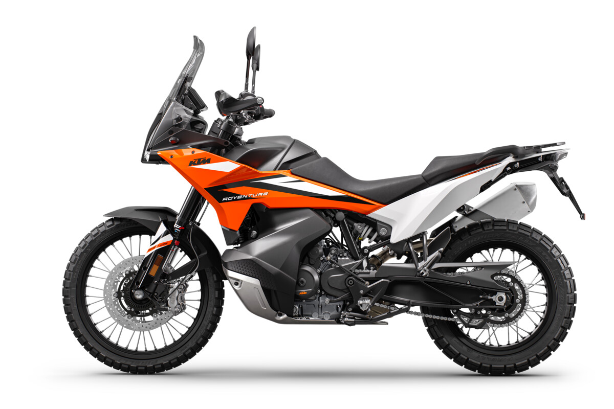 2023 KTM 890 ADV 1