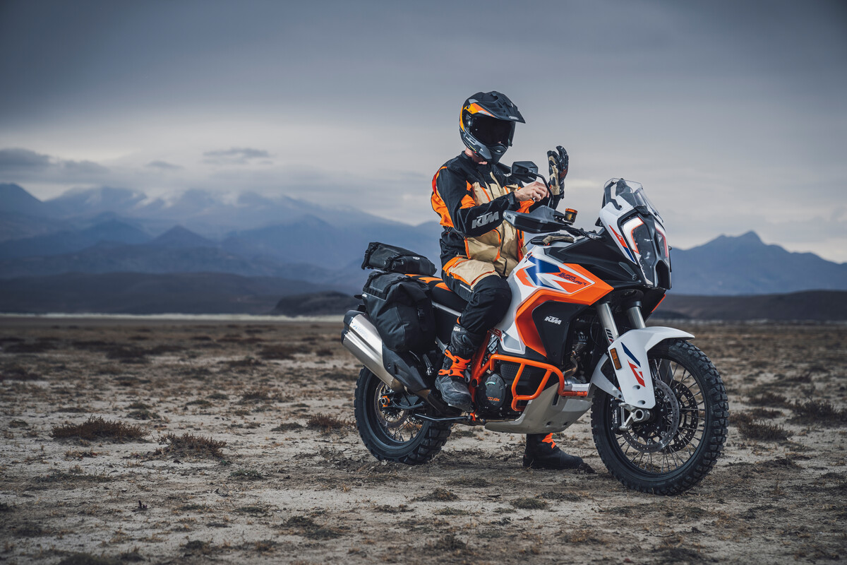 2023 KTM 1290 SUPER ADVENTURE R 2