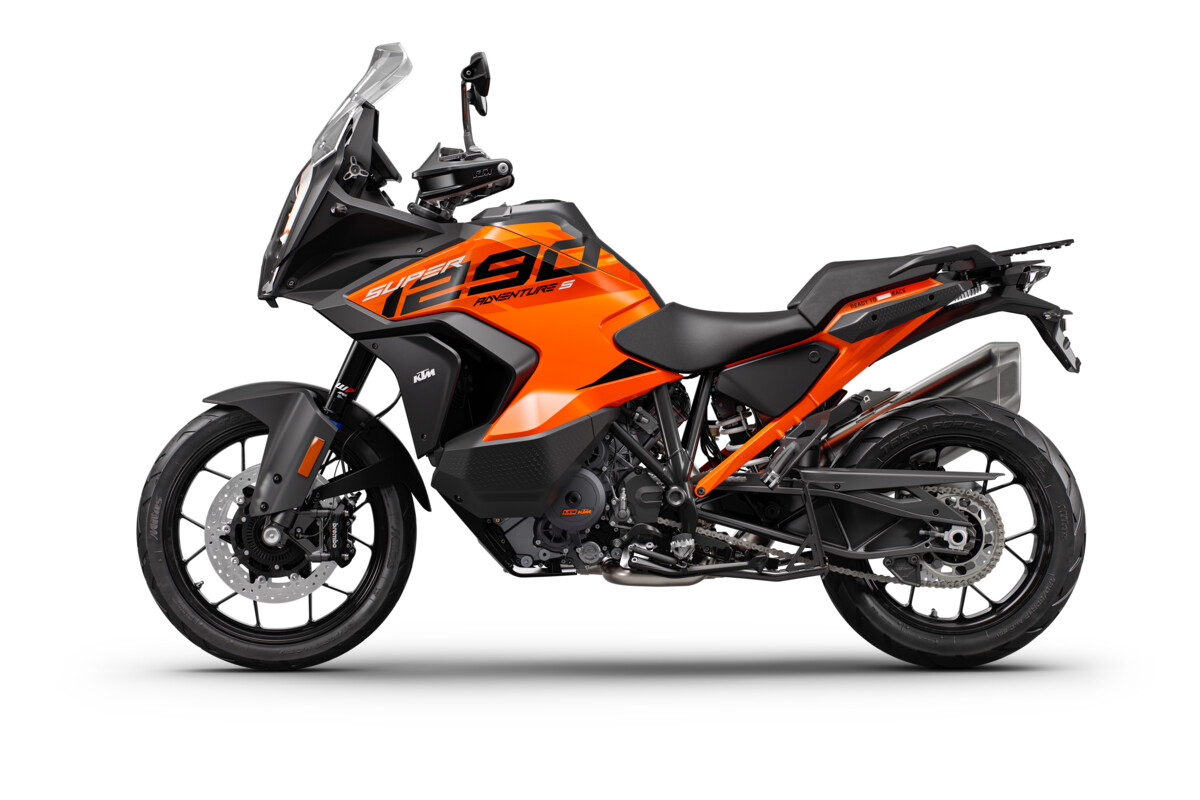 2023 KTM 1290 SUPER ADVENTURE S 10