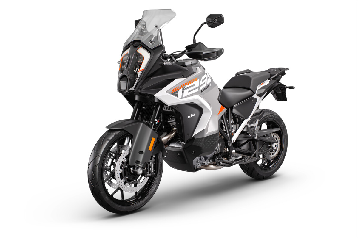 2023 KTM 1290 SUPER ADVENTURE S 12