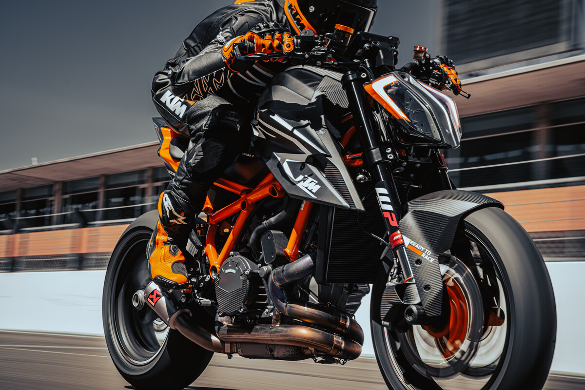 2023 KTM 1290 SD RR Bild 4